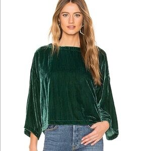 Cupcakes and Cashmere Green Velvet Christel Boxy Cropped Tee Size Small